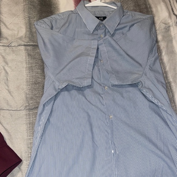 Short Sleeve H&M Casual shirt - Picture 1 of 5